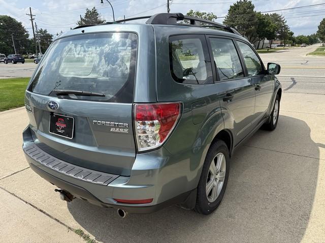 Subaru Forester 2.5X Touring 2011