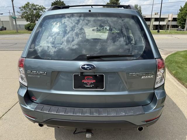 Subaru Forester 2.5X Touring 2011