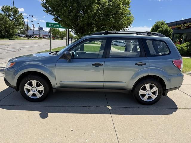 Subaru Forester 2.5X Touring 2011