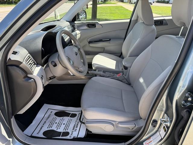 Subaru Forester 2.5X Touring 2011