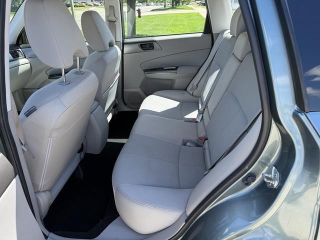 Subaru Forester 2.5X Touring 2011