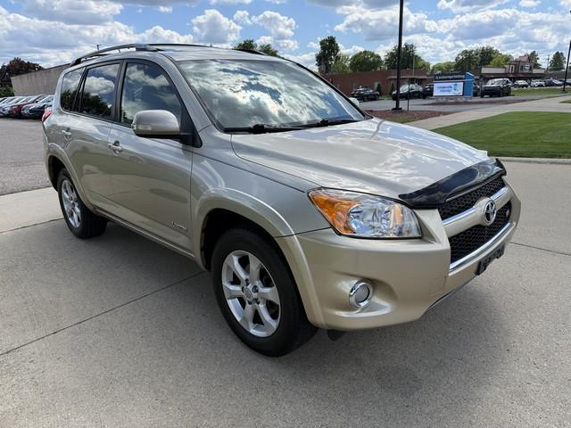 Toyota RAV4 Limited V6 4WD 2012