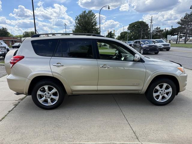 Toyota RAV4 Limited V6 4WD 2012