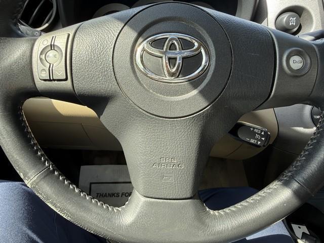 Toyota RAV4 Limited V6 4WD 2012