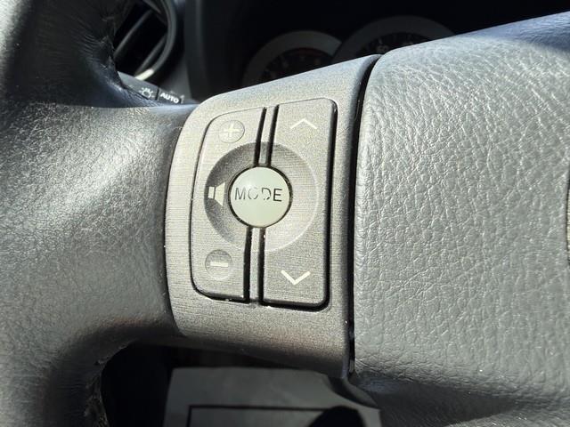 Toyota RAV4 Limited V6 4WD 2012