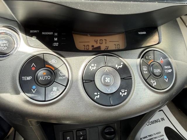 Toyota RAV4 Limited V6 4WD 2012