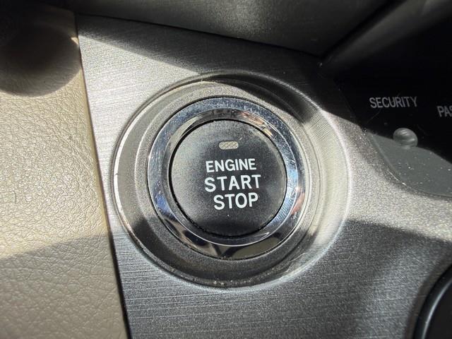 Toyota RAV4 Limited V6 4WD 2012