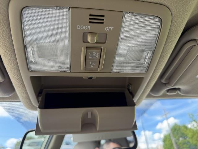 Toyota RAV4 Limited V6 4WD 2012