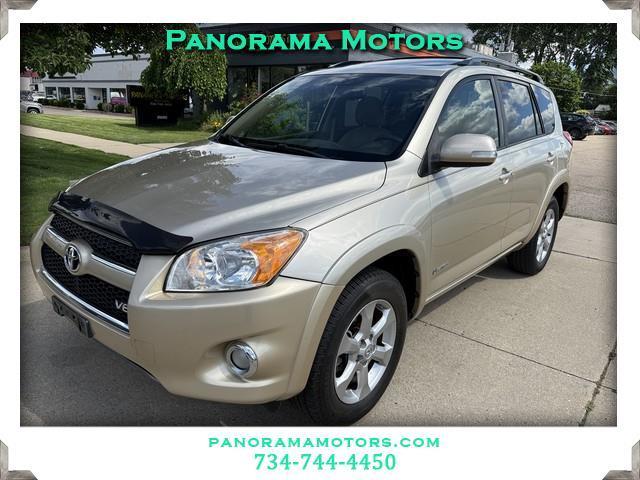 Toyota RAV4 Limited V6 4WD 2012