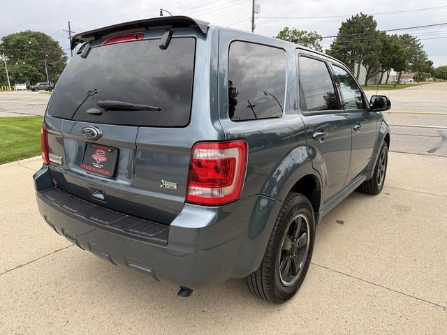 Ford Escape XLT 4WD 2012