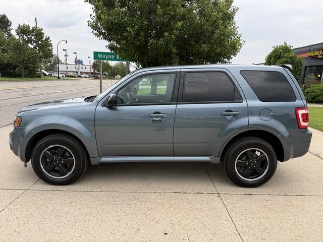 Ford Escape XLT 4WD 2012