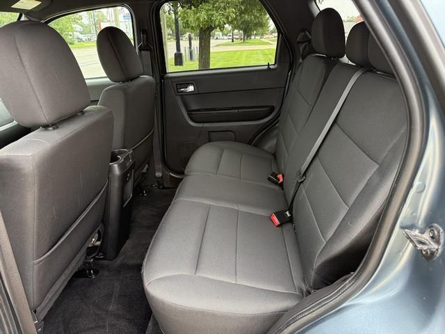 Ford Escape XLT 4WD 2012