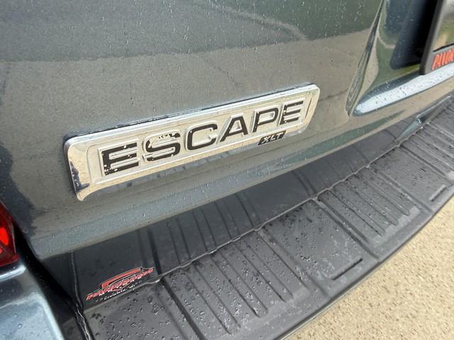 Ford Escape XLT 4WD 2012