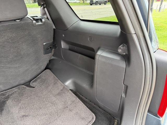 Ford Escape XLT 4WD 2012