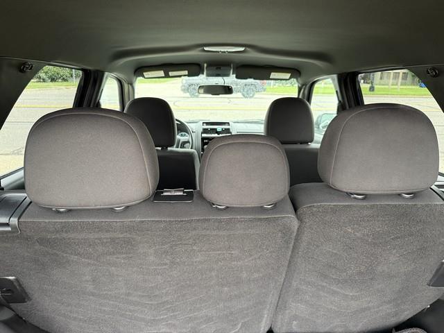 Ford Escape XLT 4WD 2012