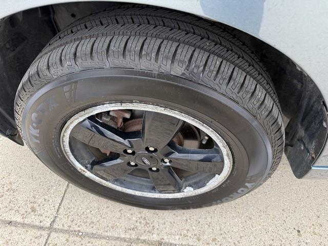 Ford Escape XLT 4WD 2012