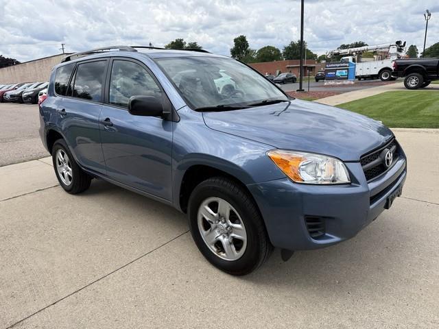 Toyota RAV4 Base I4 2WD 2010