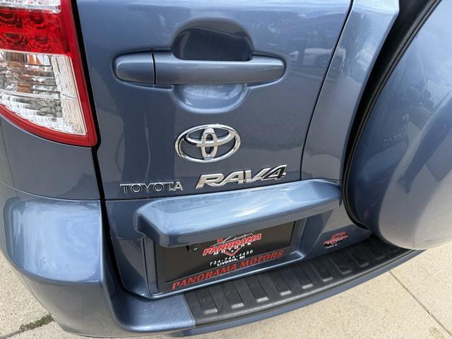 Toyota RAV4 Base I4 2WD 2010