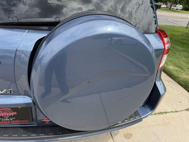 Toyota RAV4 Base I4 2WD 2010