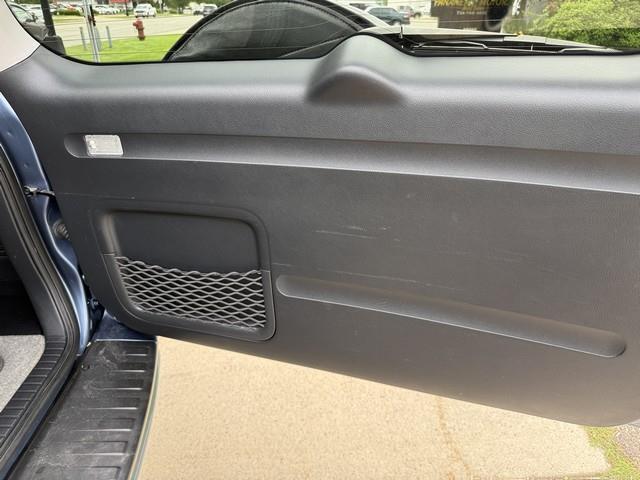 Toyota RAV4 Base I4 2WD 2010