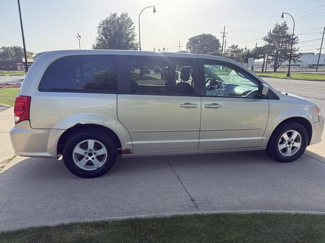 Dodge Grand Caravan SXT 2013