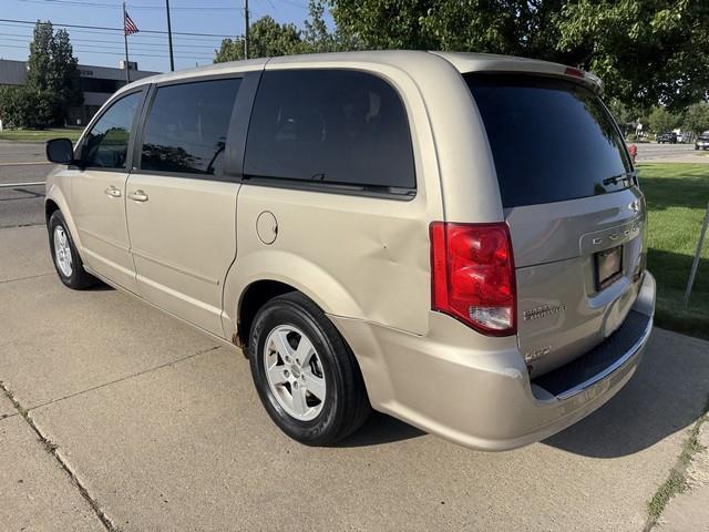 Dodge Grand Caravan SXT 2013