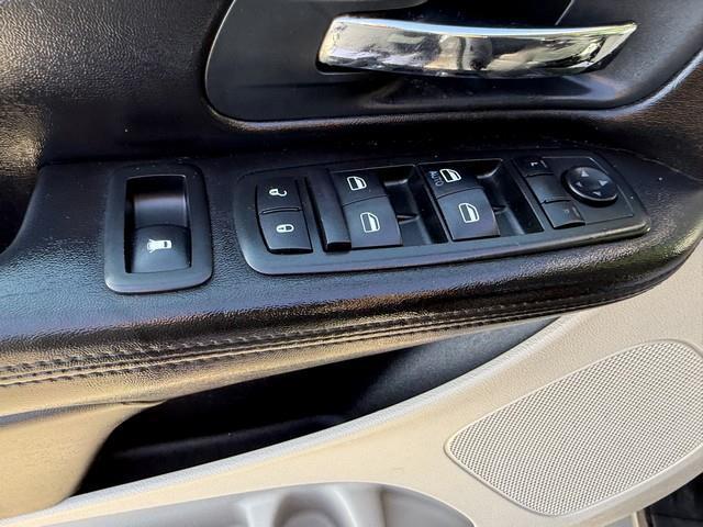 Dodge Grand Caravan SXT 2013