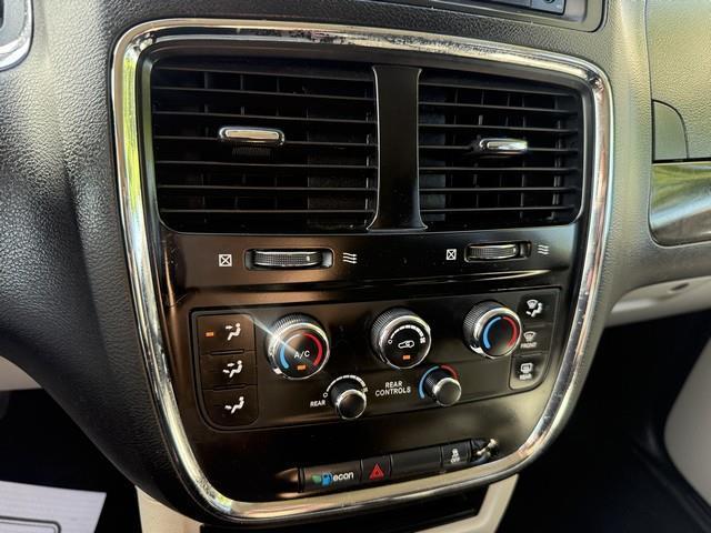 Dodge Grand Caravan SXT 2013