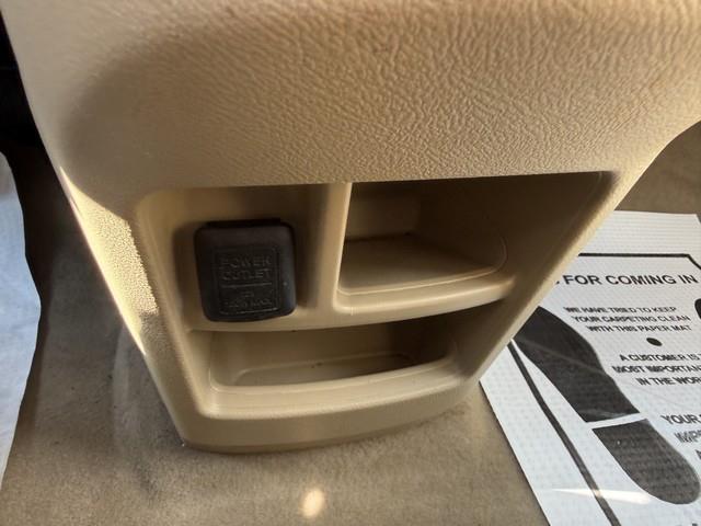 Honda CR-V EX 4WD 5-Speed AT 2009