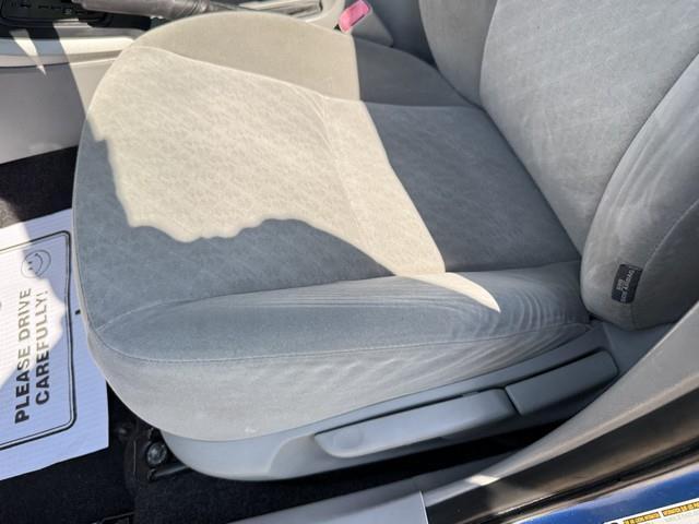 Toyota Corolla LE 4-Speed AT 2009