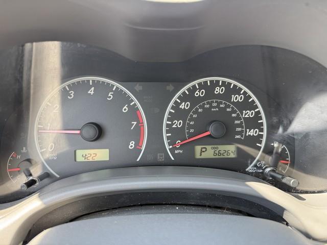 Toyota Corolla LE 4-Speed AT 2009