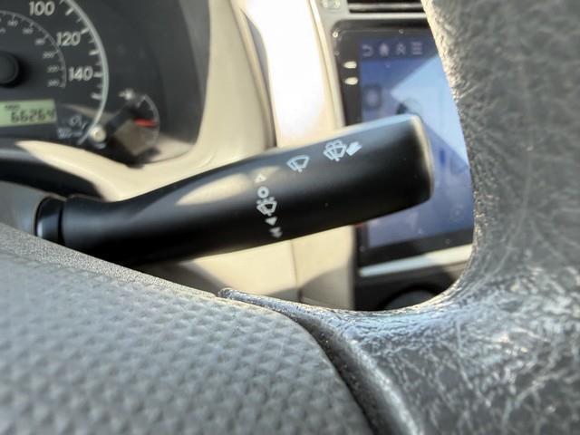 Toyota Corolla LE 4-Speed AT 2009