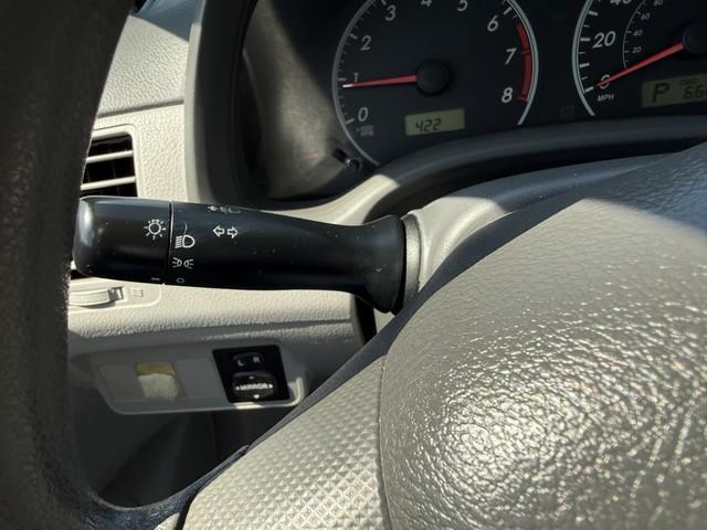 Toyota Corolla LE 4-Speed AT 2009