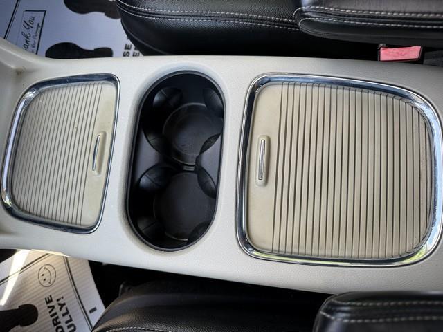Chrysler Town & Country Touring-L 2016