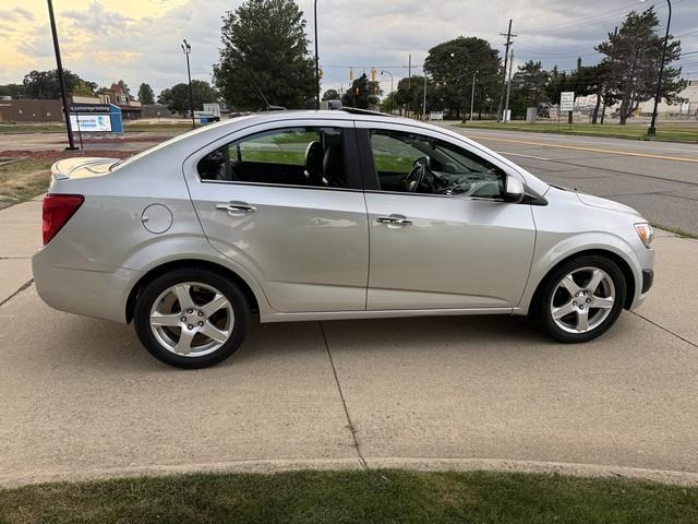 Chevrolet Sonic LTZ Auto Sedan 2014
