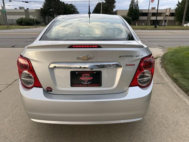 Chevrolet Sonic LTZ Auto Sedan 2014