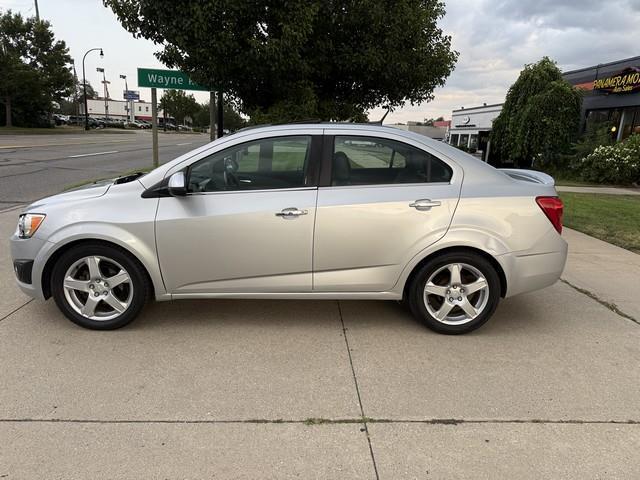Chevrolet Sonic LTZ Auto Sedan 2014