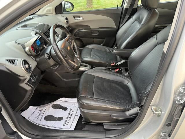 Chevrolet Sonic LTZ Auto Sedan 2014