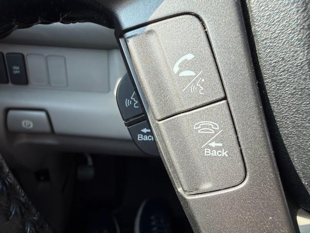 Honda Pilot Touring 4WD 5-Spd AT with DVD 2011
