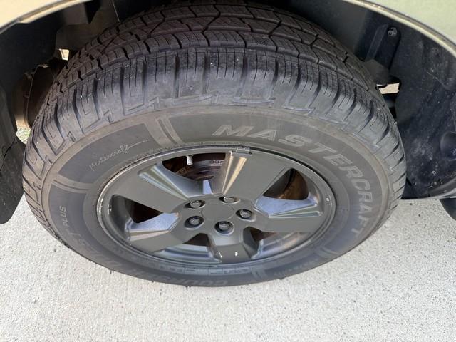 Honda Pilot Touring 4WD 5-Spd AT with DVD 2011