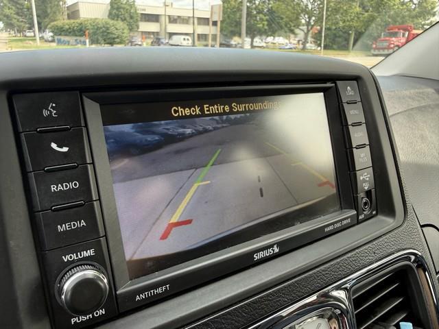 Chrysler Town & Country Touring-L 2015