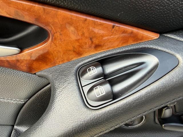 Mercedes-Benz SL-Class SL500 2006