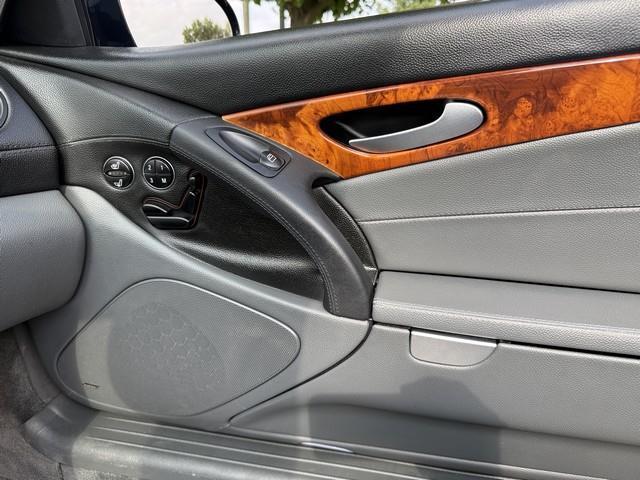Mercedes-Benz SL-Class SL500 2006