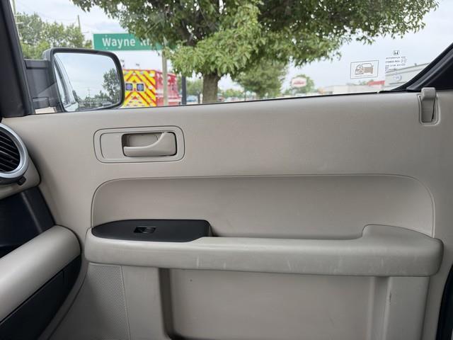 Honda Element EX 4WD AT 2009