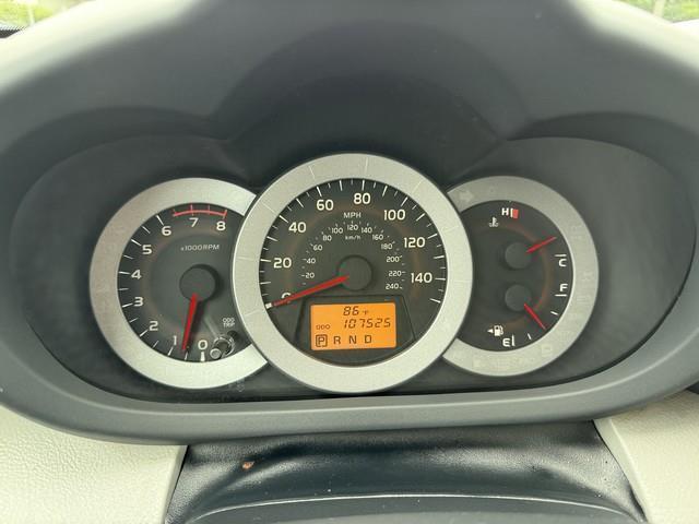 Toyota RAV4 Limited V6 4WD 2010