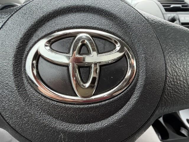 Toyota RAV4 Limited V6 4WD 2010