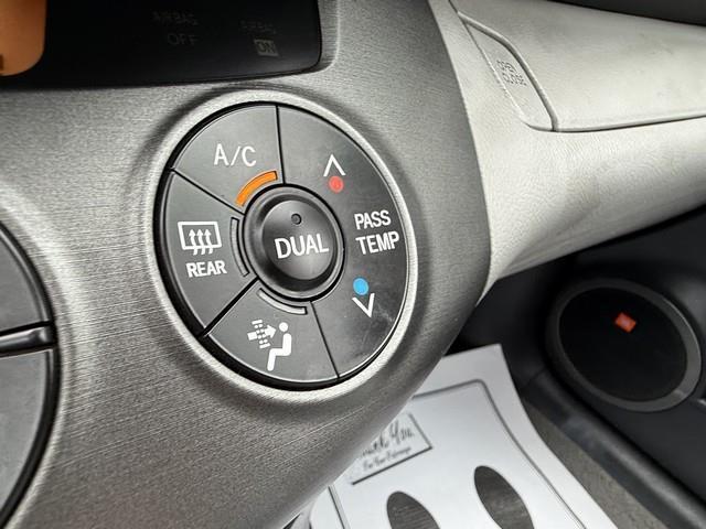 Toyota RAV4 Limited V6 4WD 2010