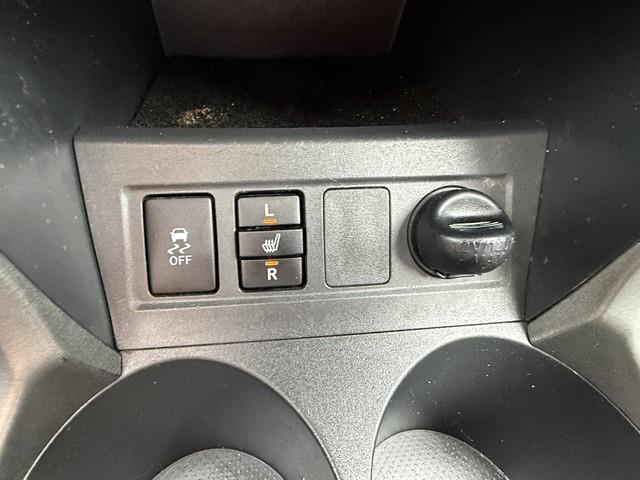 Toyota RAV4 Limited V6 4WD 2010