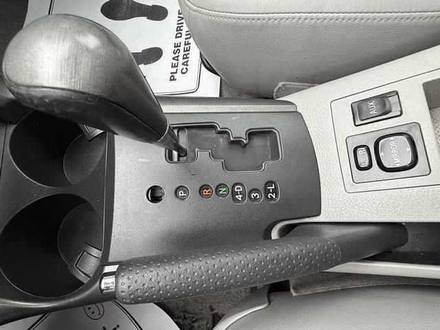 Toyota RAV4 Limited V6 4WD 2010