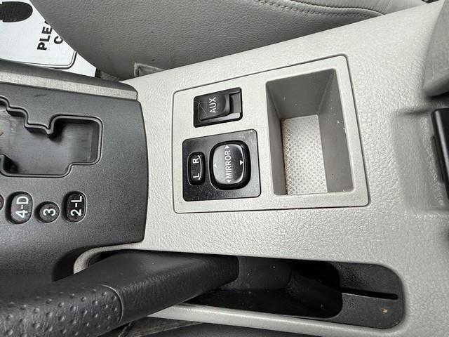 Toyota RAV4 Limited V6 4WD 2010